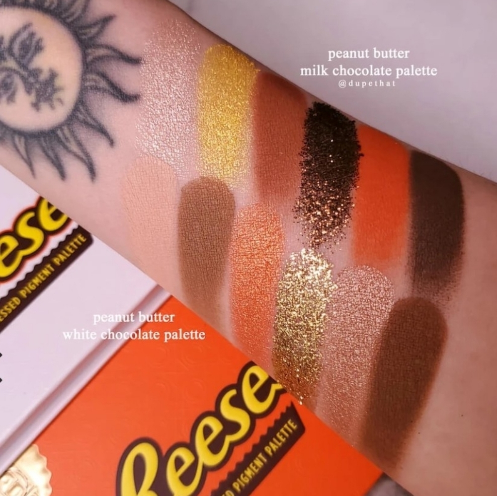 💲SOLD OUT💲Hipdot x Reese's Makeup Collection - Picture 7 of 12